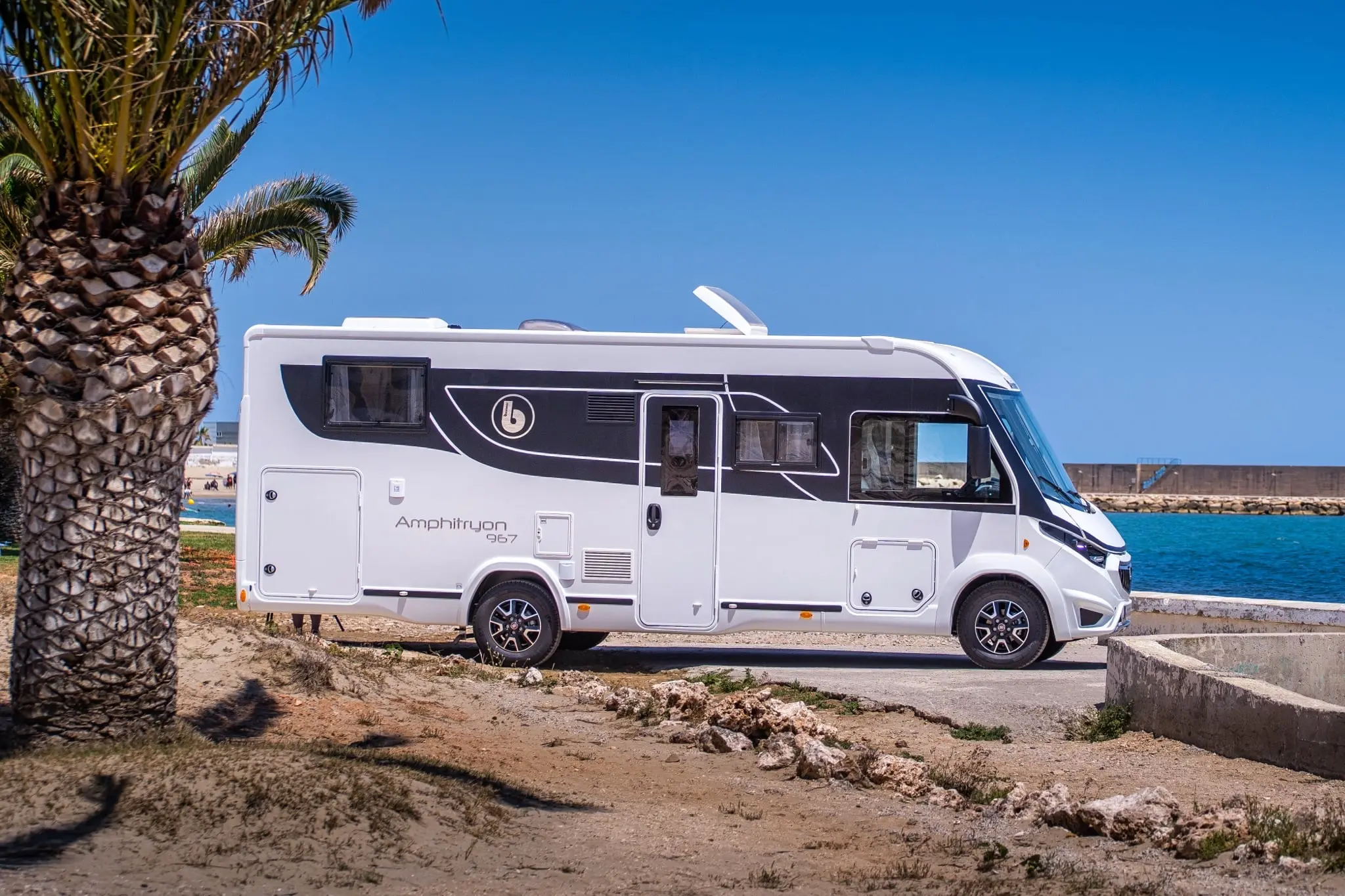(02) Amphitryon 967